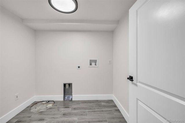 6942 W 68th Place, Arvada, CO 80003