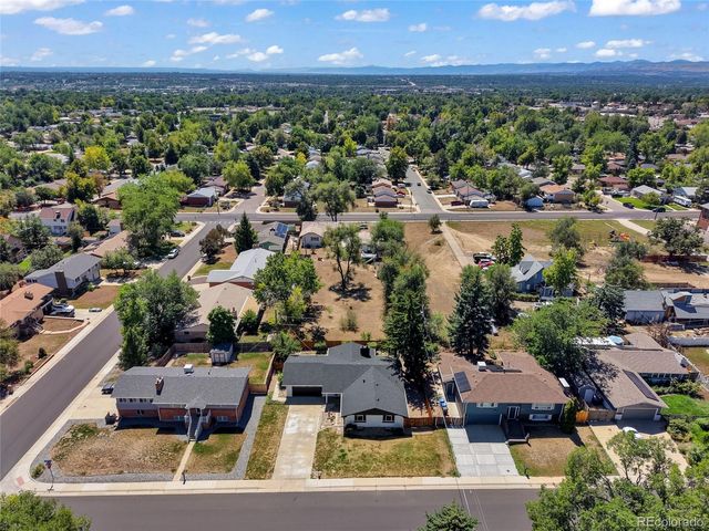 6942 W 68th Place, Arvada, CO 80003