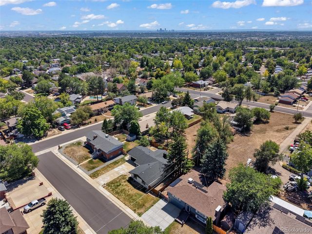 6942 W 68th Place, Arvada, CO 80003