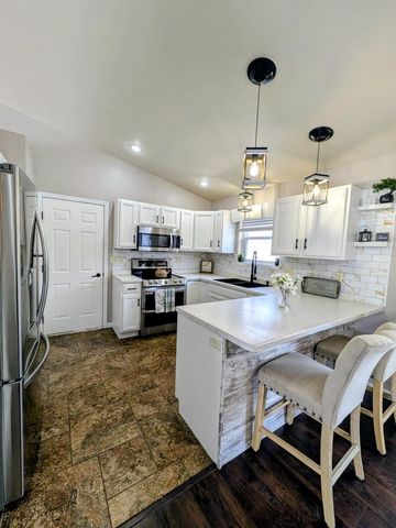 5601 ROCK RAPIDS DRIVE, Weston, WI 54476