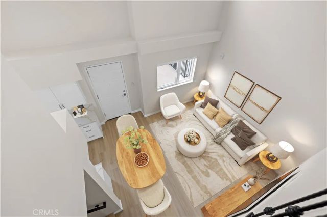 1818 S Norton Avenue 408, Los Angeles, CA 90018