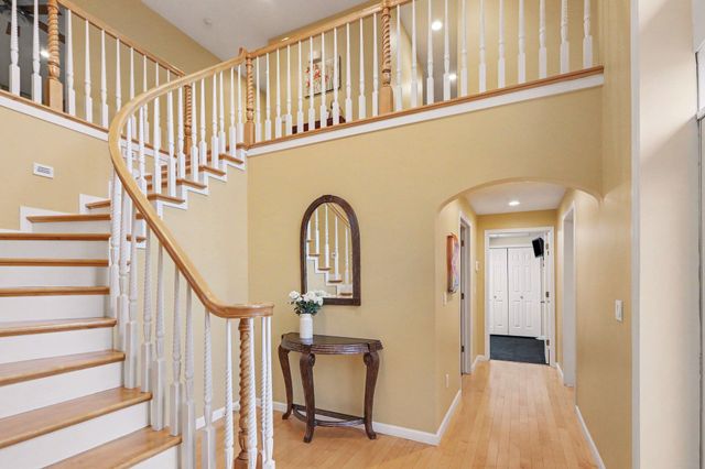 10466 N Riverview Drive, Cooper Twp, MI 49080