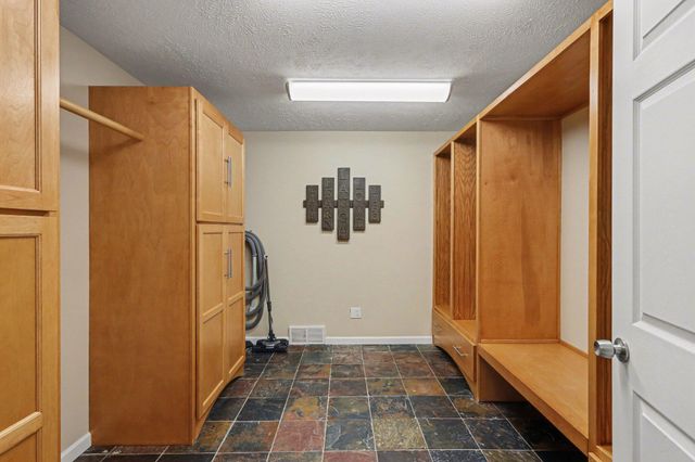 10466 N Riverview Drive, Cooper Twp, MI 49080