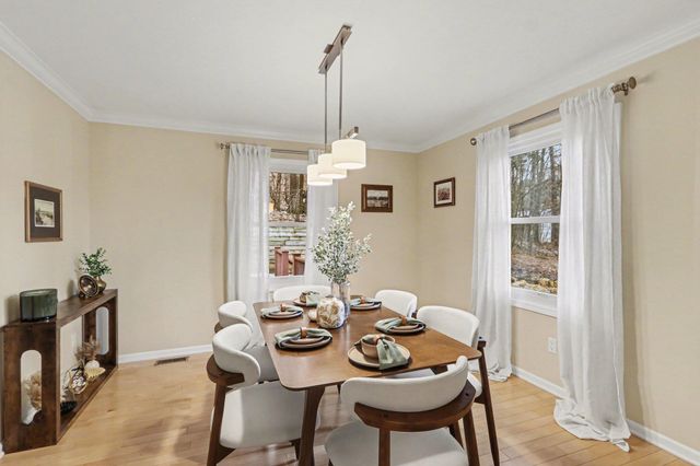 10466 N Riverview Drive, Cooper Twp, MI 49080