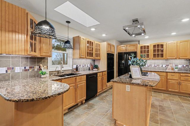 10466 N Riverview Drive, Cooper Twp, MI 49080