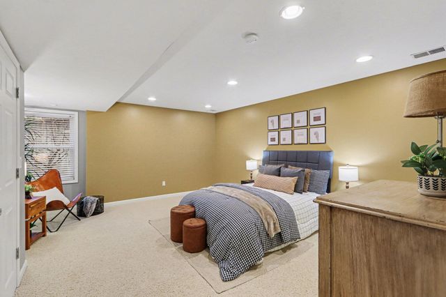 10466 N Riverview Drive, Cooper Twp, MI 49080