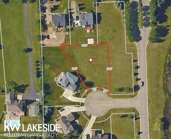4181 London Court, Grand Blanc, MI 48439