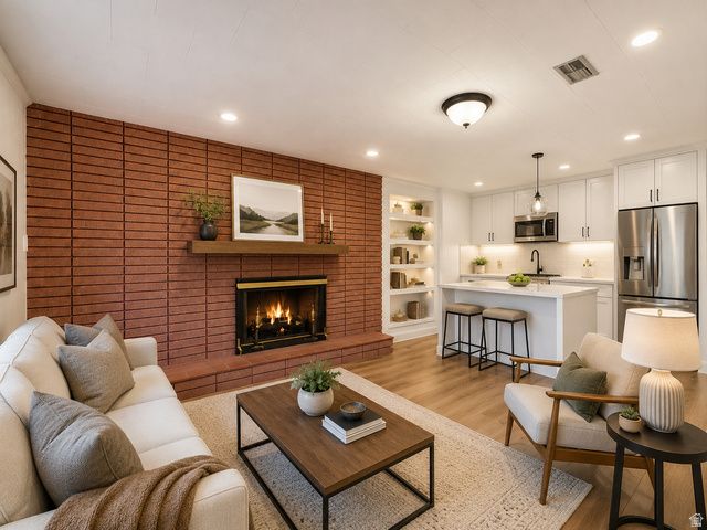 448 E BRIDLEWOOD DR, Millcreek, UT 84107