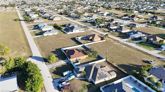 522 NW 21st TER, Cape Coral, FL 33993