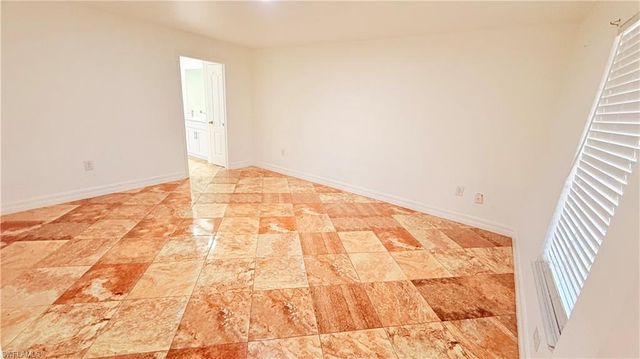 522 NW 21st TER, Cape Coral, FL 33993