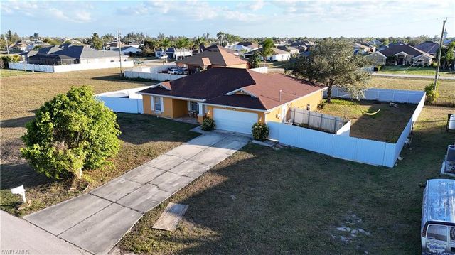 522 NW 21st TER, Cape Coral, FL 33993