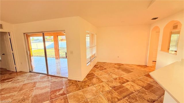 522 NW 21st TER, Cape Coral, FL 33993