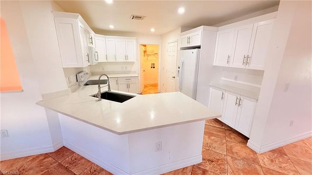 522 NW 21st TER, Cape Coral, FL 33993