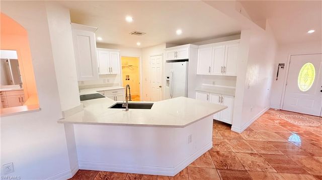 522 NW 21st TER, Cape Coral, FL 33993