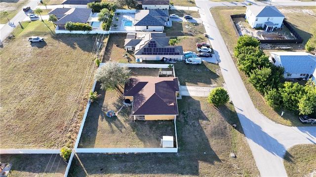 522 NW 21st TER, Cape Coral, FL 33993