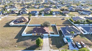 522 NW 21st TER, Cape Coral, FL 33993