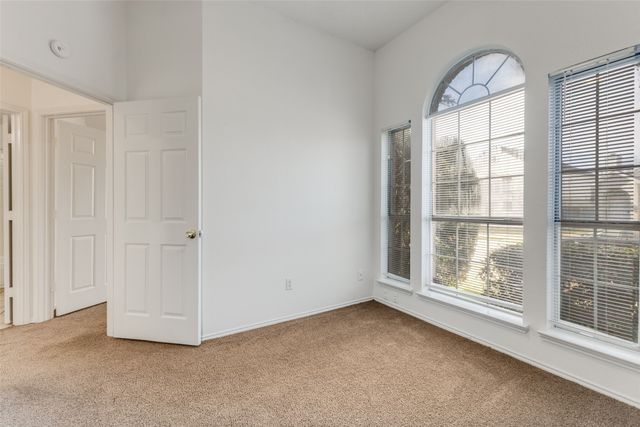 920 Mossberg Lane, Mesquite, TX 75181