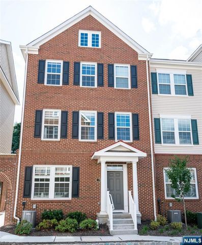78 Landmark Lane 78, Fair Lawn, NJ 07410