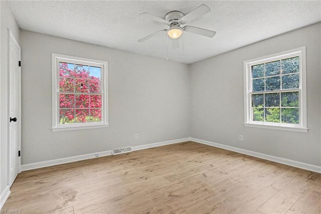 255 Pilotview Loop, Madison, NC 27025