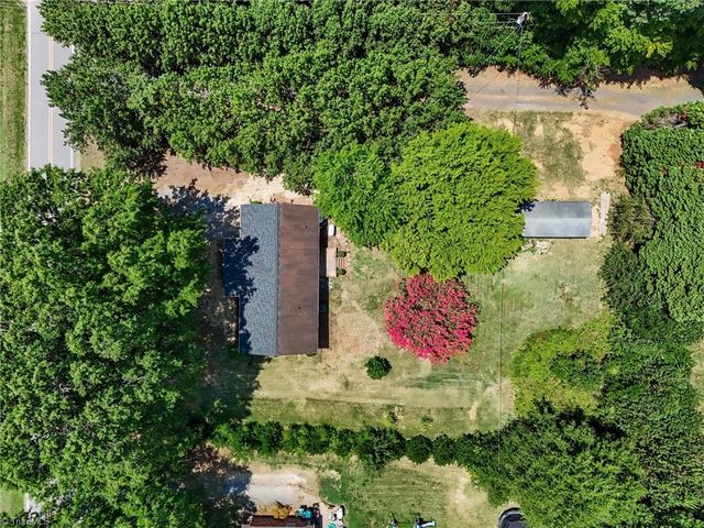 255 Pilotview Loop, Madison, NC 27025