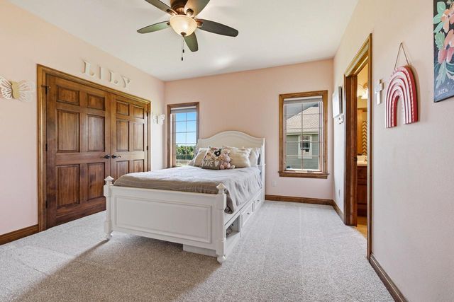 7306 S Stone Hedge DRIVE, Franklin, WI 53132