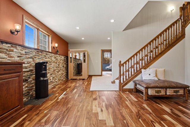 7306 S Stone Hedge DRIVE, Franklin, WI 53132