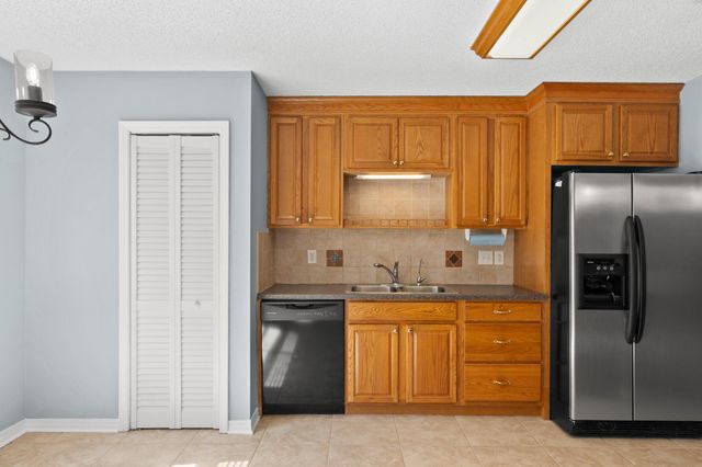 665 Saint Lucia Cove, Niceville, FL 32578