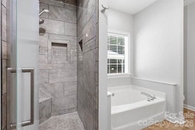 2230 Wedgewood Drive, Matthews, NC 28104