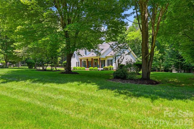 2230 Wedgewood Drive, Matthews, NC 28104