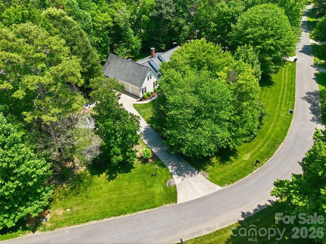 2230 Wedgewood Drive, Matthews, NC 28104