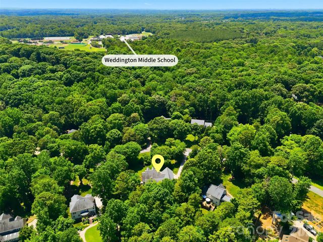 2230 Wedgewood Drive, Matthews, NC 28104