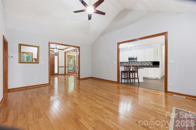 2230 Wedgewood Drive, Matthews, NC 28104