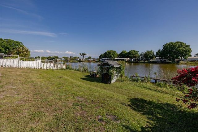 2360 SE 27TH STREET, Okeechobee, FL 34974