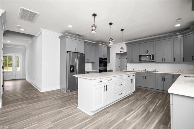 307 Smithfield BLVD, Smithfield, VA 23430