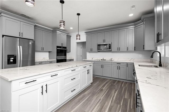307 Smithfield BLVD, Smithfield, VA 23430