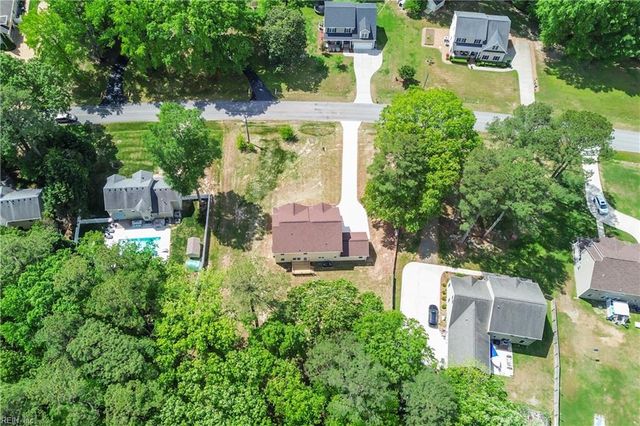 307 Smithfield BLVD, Smithfield, VA 23430