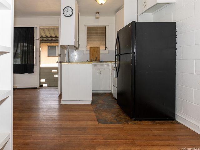 1213 Matlock Avenue, Honolulu, HI 96814