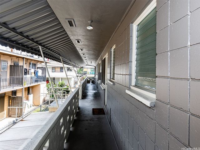 1213 Matlock Avenue, Honolulu, HI 96814