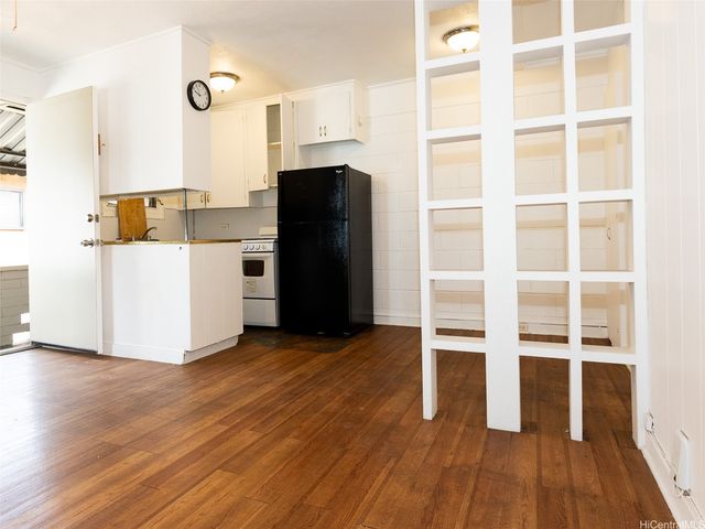 1213 Matlock Avenue, Honolulu, HI 96814