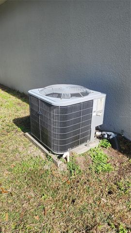 125 W 6TH STREET, Chuluota, FL 32766