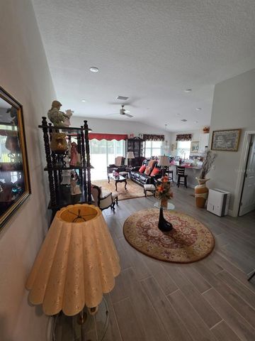 125 W 6TH STREET, Chuluota, FL 32766