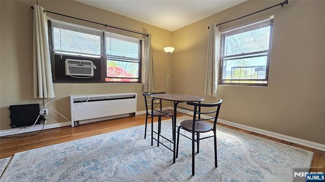 3001 Edwin Avenue 2J, Fort Lee, NJ 07024