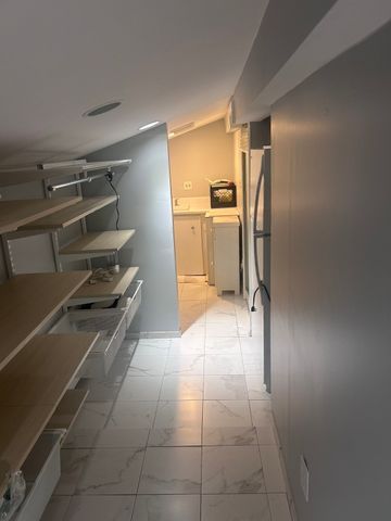 69 Griffin Rd, Framingham, MA 01701