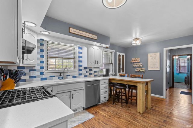 64288 Meadow Ridge Drive, Goshen, IN 46526