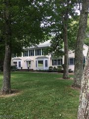 112 Timber Ln, West Milford Twp., NJ 07435