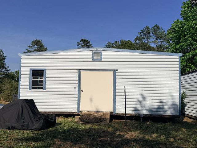 72 Favor Road, Camden, SC 29020