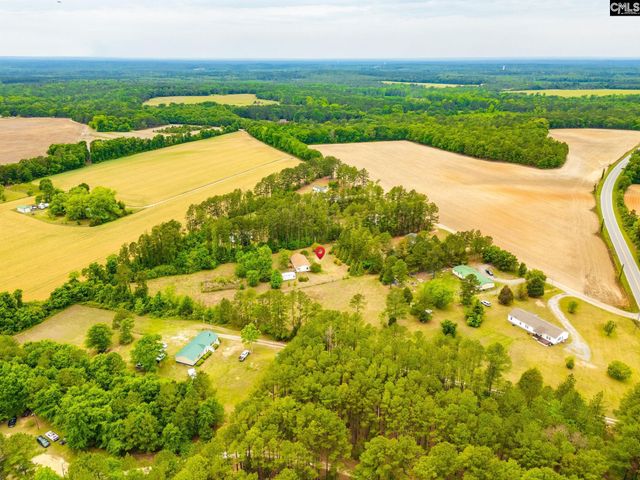 72 Favor Road, Camden, SC 29020