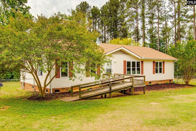 72 Favor Road, Camden, SC 29020
