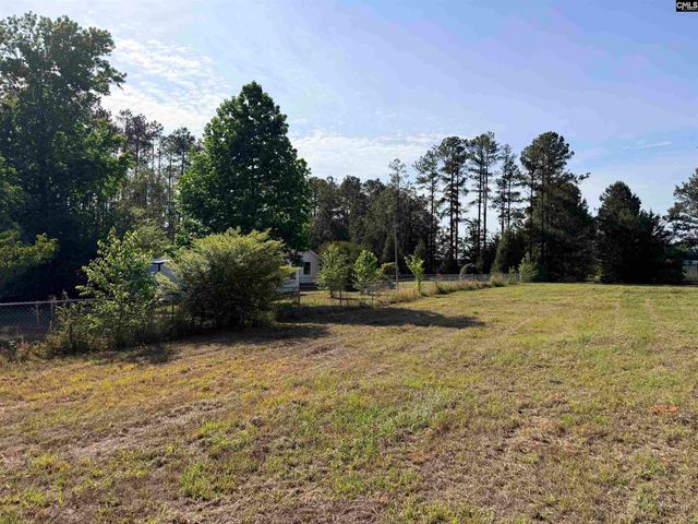 72 Favor Road, Camden, SC 29020
