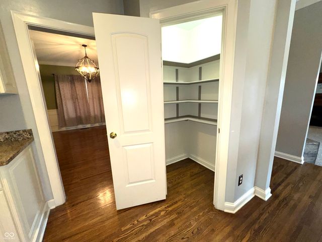 2428 Whispering Way, Indianapolis, IN 46239